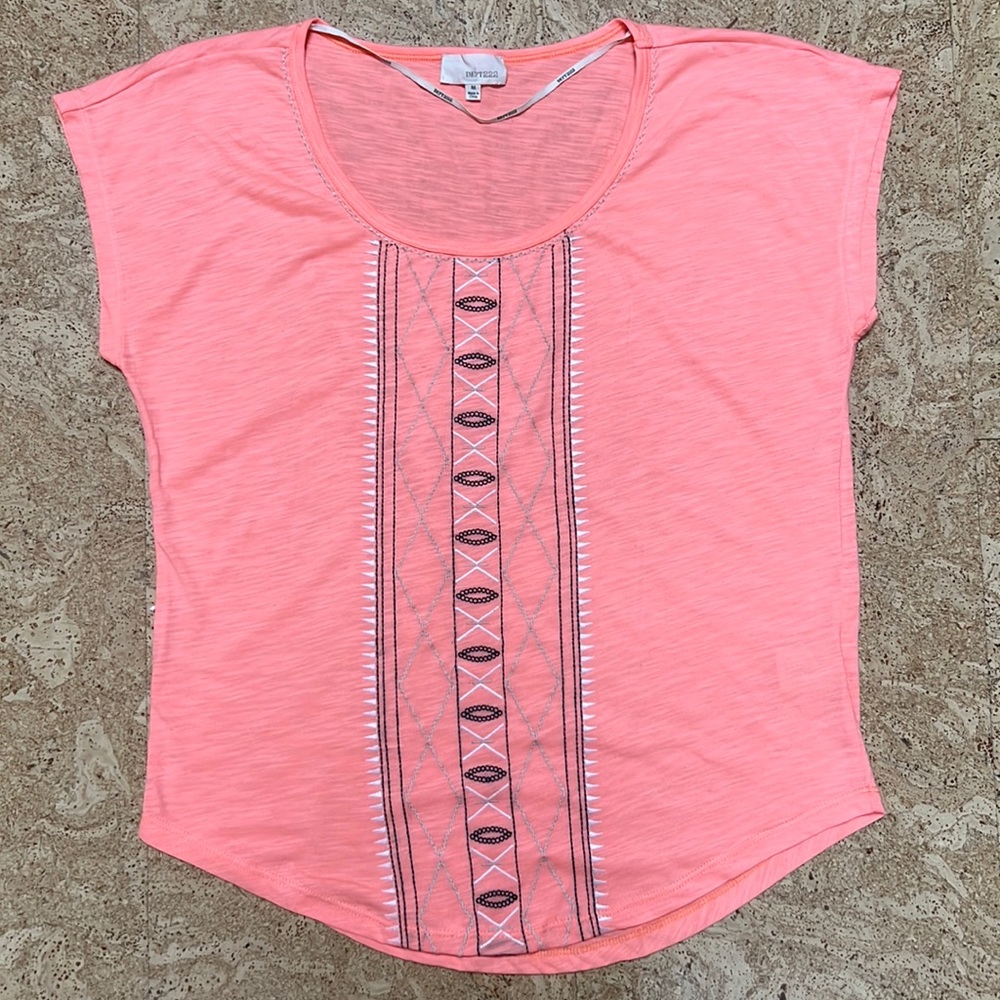 NWOT Dept 223 top size Medium